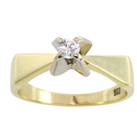 Vintage diamond solitaire ring