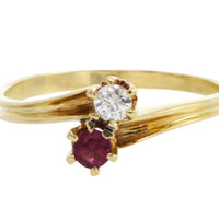 Ruby and diamond Toi et Moi ring