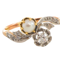 Pearl and diamond Toi et Moi ring in 18 carat gold