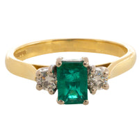 Emerald and diamond trilogy ring