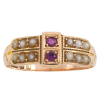 Georgian ruby and pearl ring from 1801