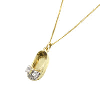 18 carat gold slipper pendant and chain