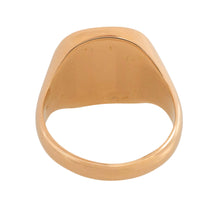 Vintage 18 carat gold signet ring with jasper intaglio