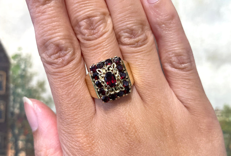 Vintage 14 carat gold ring with garnets-Vintage Rings-The Antique Ring Shop