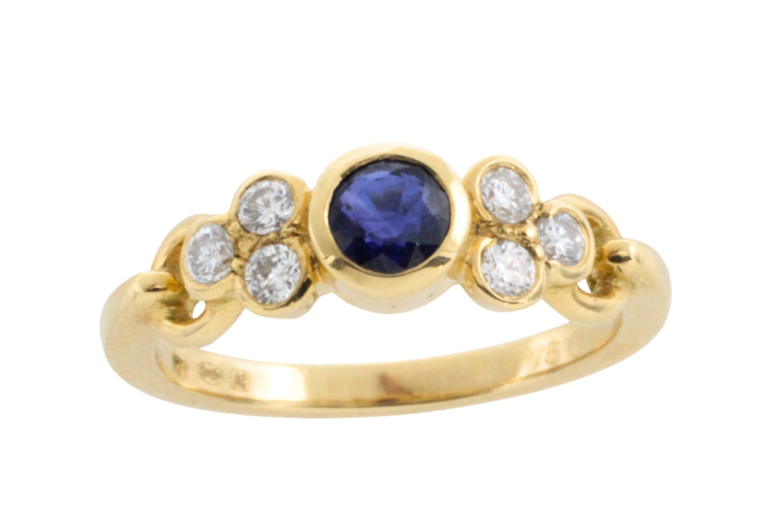 Sapphire and diamond ring in 18 carat gold