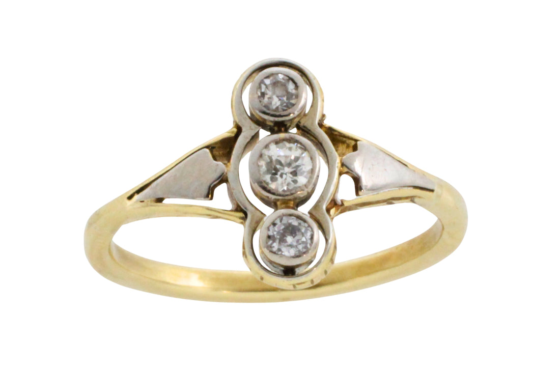 Antique diamond three stone ring in 14 carat gold