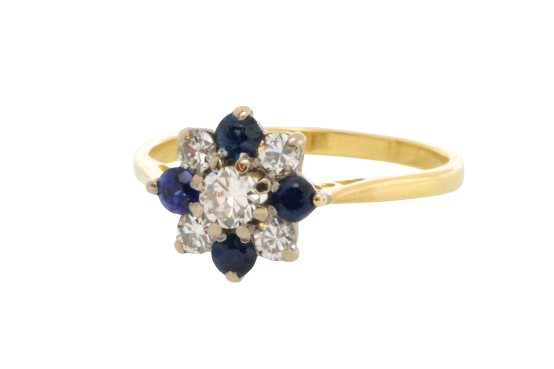 Sapphire and diamond ring in 18 carat gold