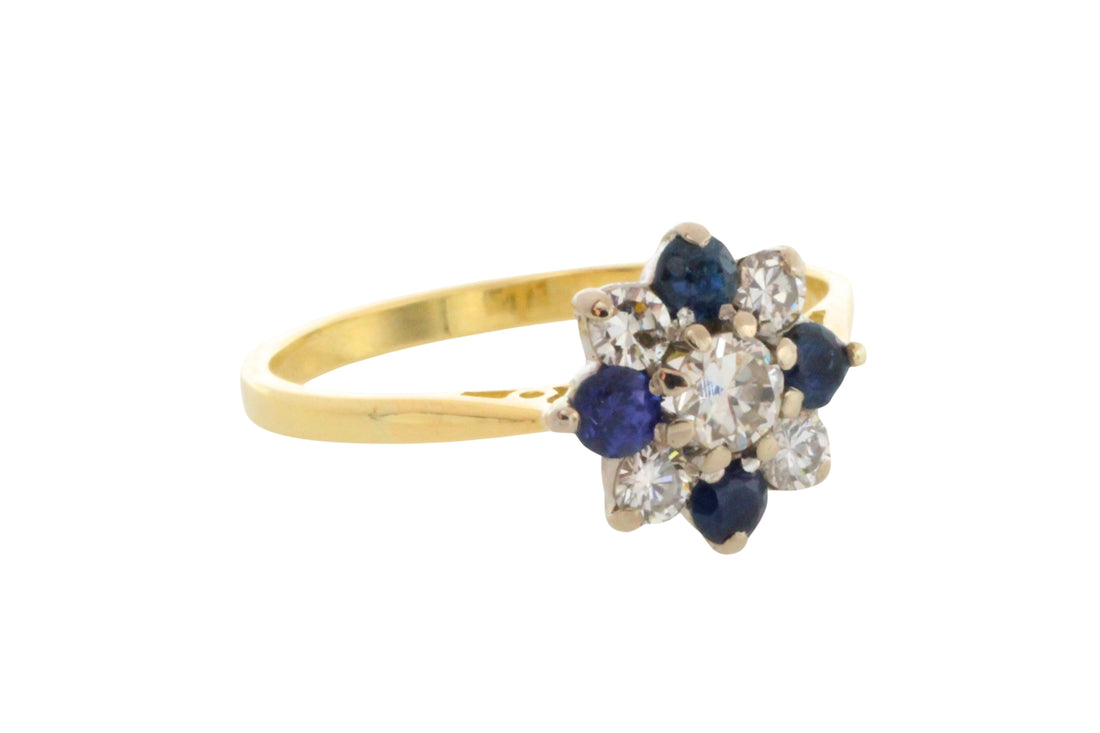 Sapphire and diamond ring in 18 carat gold