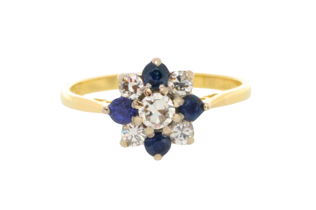 Sapphire and diamond ring in 18 carat gold