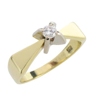 Vintage diamond solitaire ring