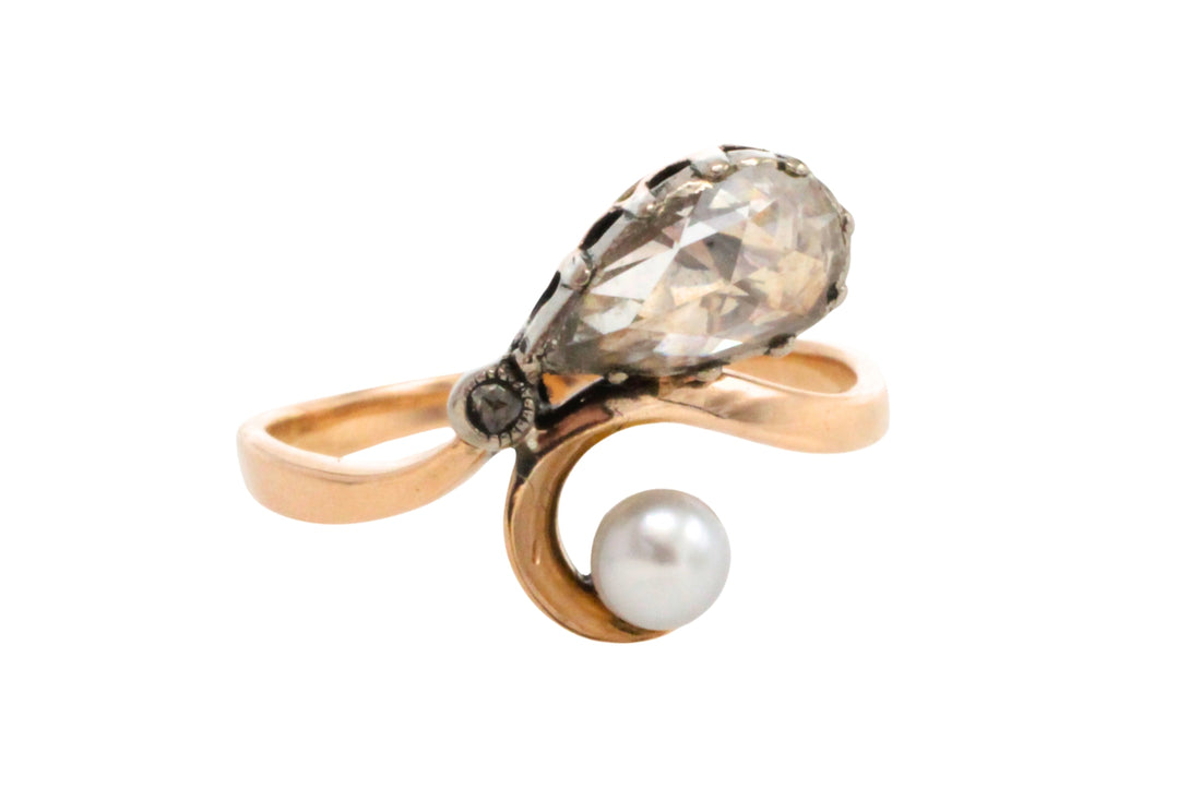 Rose diamond and pearl ring in 14 carat gold and silver