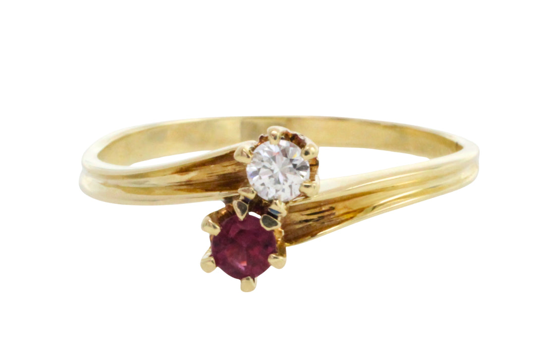Ruby and diamond Toi et Moi ring