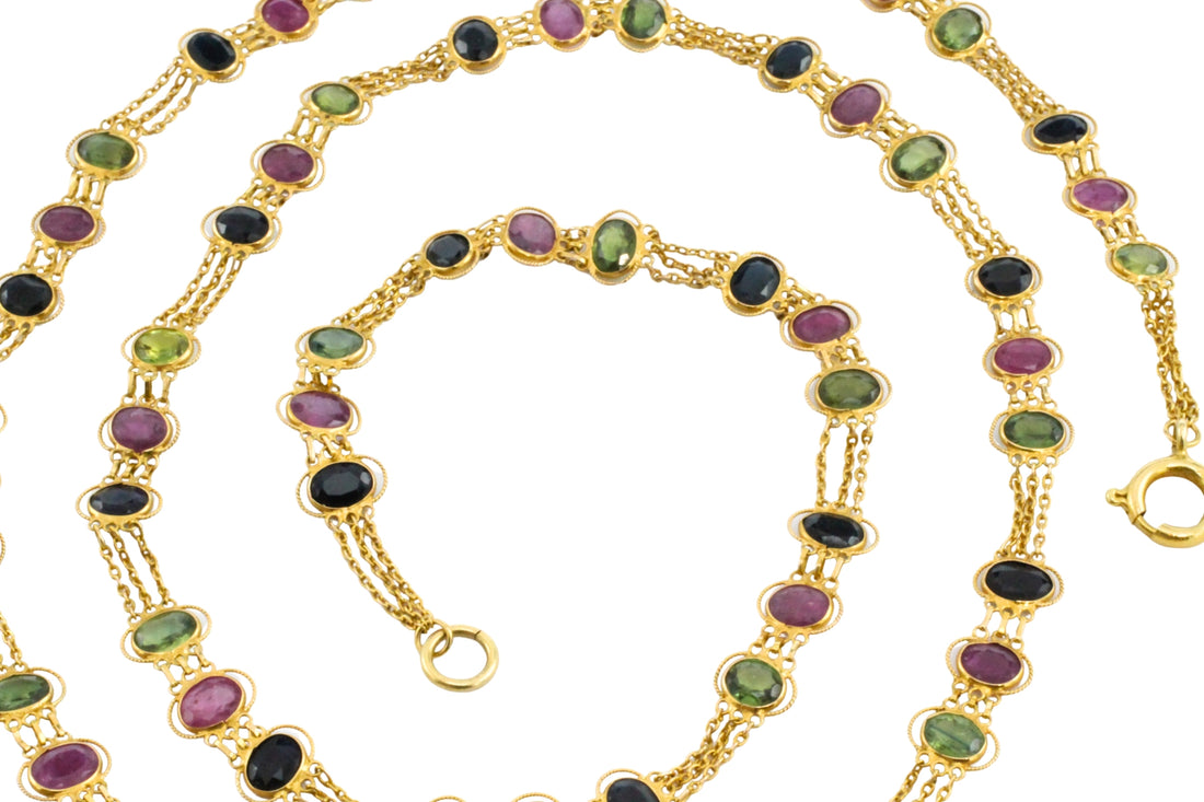 Multi gen collier in 18 carat gold