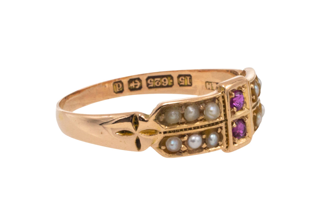 Georgian ruby and pearl ring from 1801