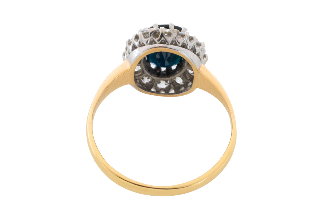 Vintage sapphire and diaond cluster ring