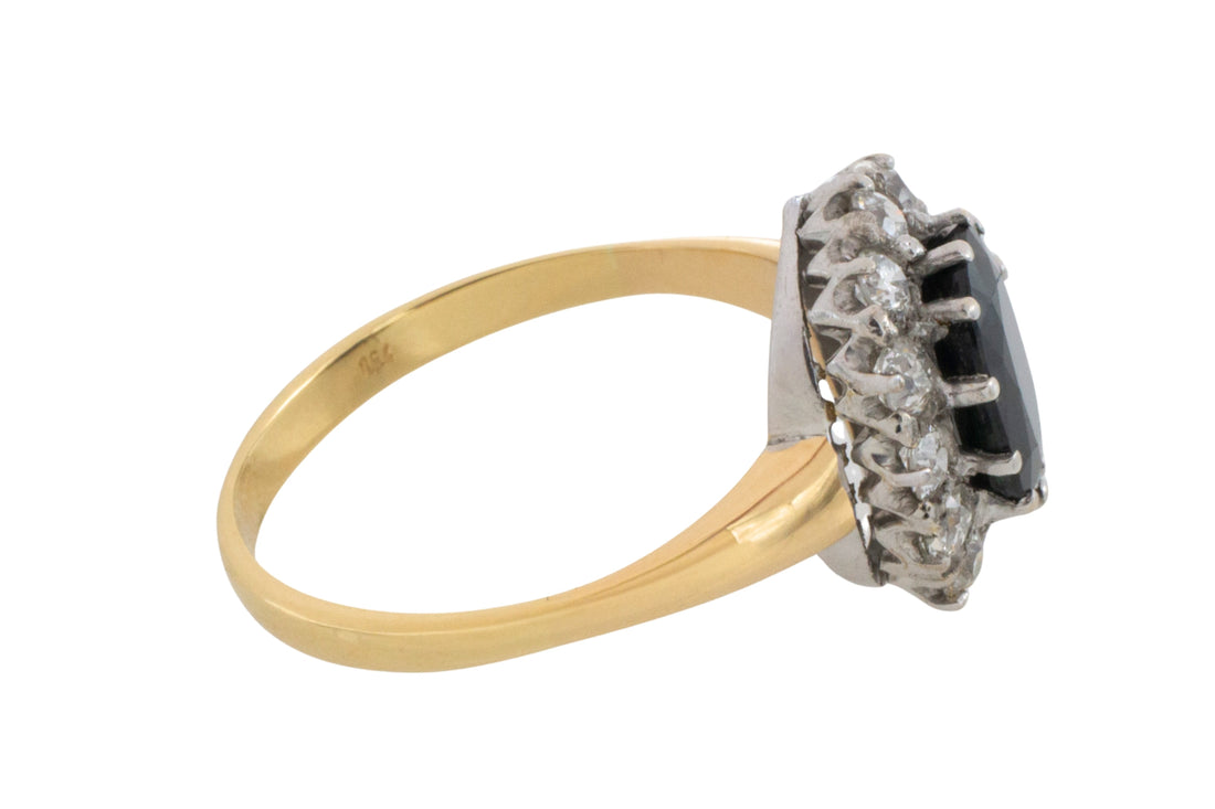 Vintage sapphire and diaond cluster ring