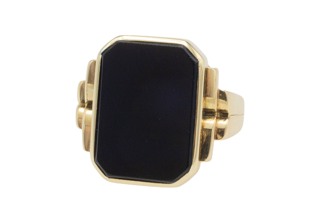 Vintage onyx signet ring