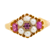 Ruby and pearl ring from 1872