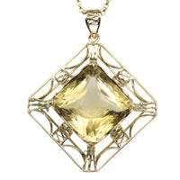 Vintage citrine pendant in 14 carat gold