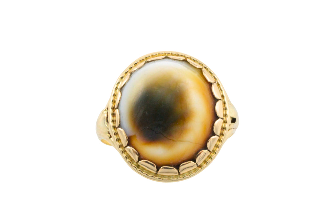 Vintage 14 carat gold Mata Biak ring