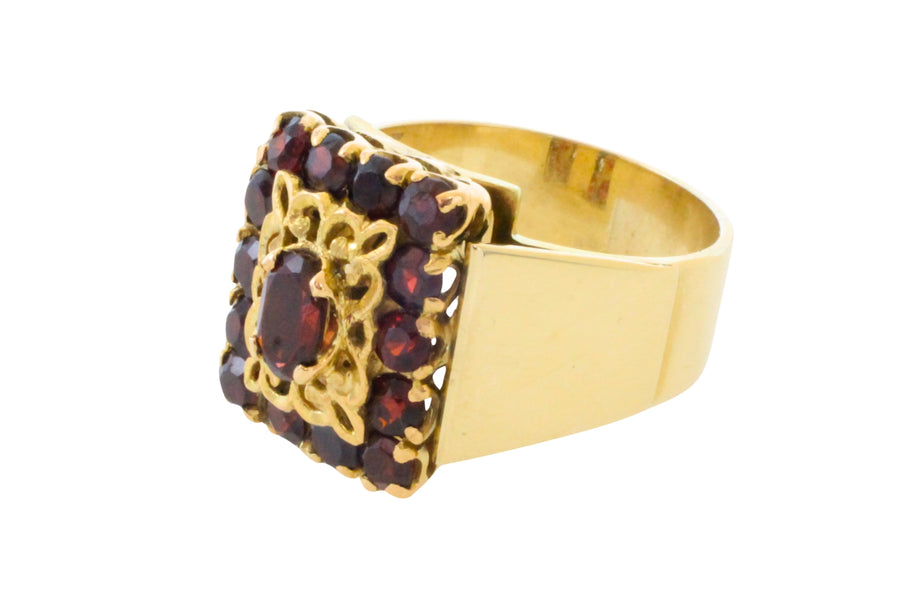 Vintage 14 carat gold ring with garnets-Vintage Rings-The Antique Ring Shop