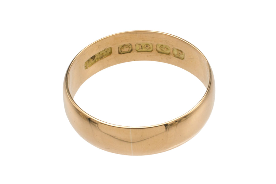 18 carat gold band from 1939-wedding rings-The Antique Ring Shop