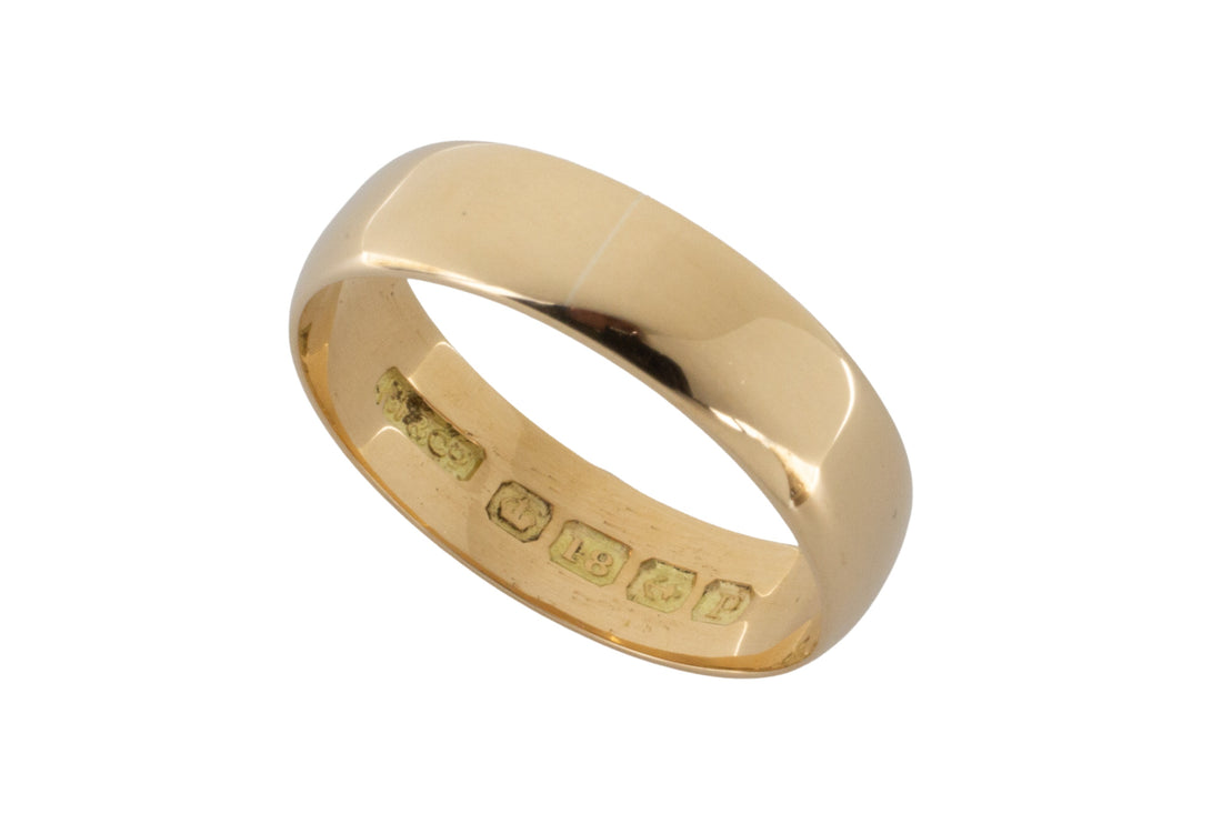 18 carat gold band from 1939-wedding rings-The Antique Ring Shop