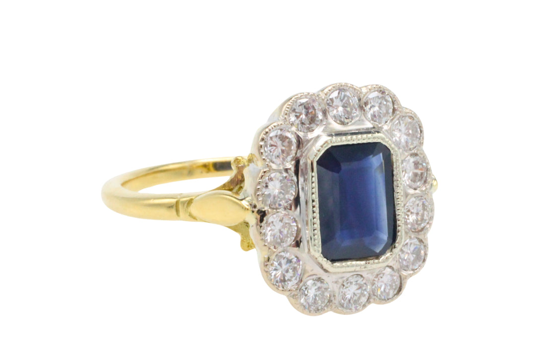 Vintage sapphire and diamond ring in 18 carat gold-Rings-The Antique Ring Shop