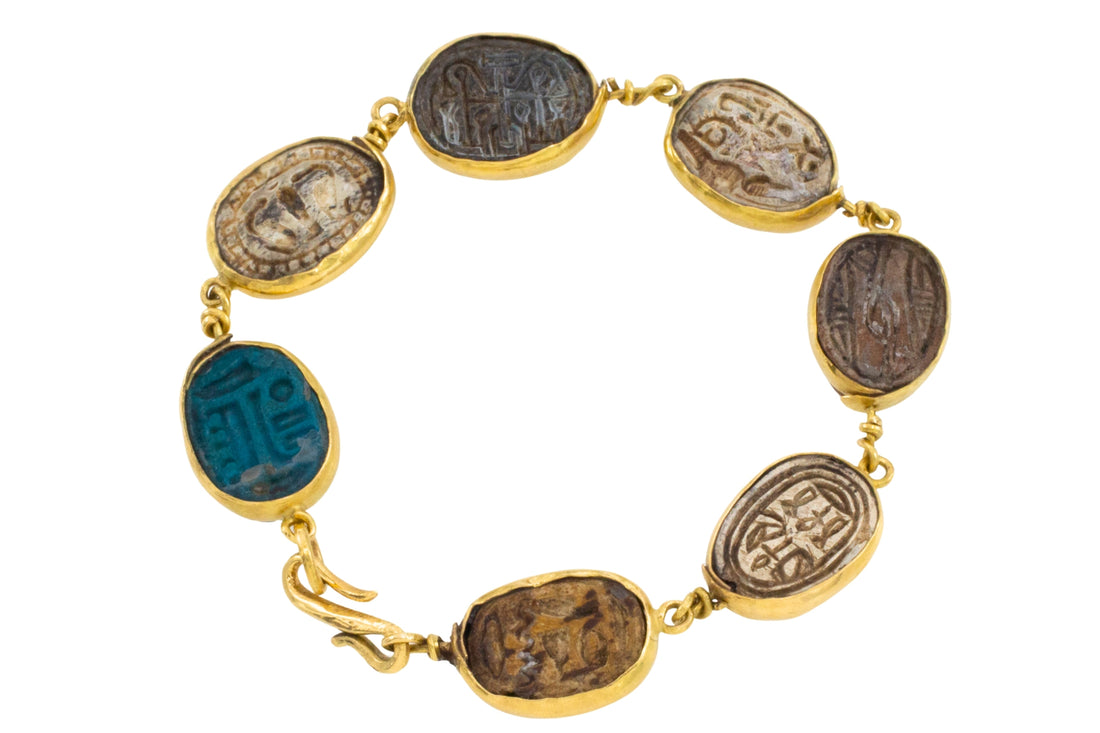 Scarab beetle bracelet in 18 carat gold