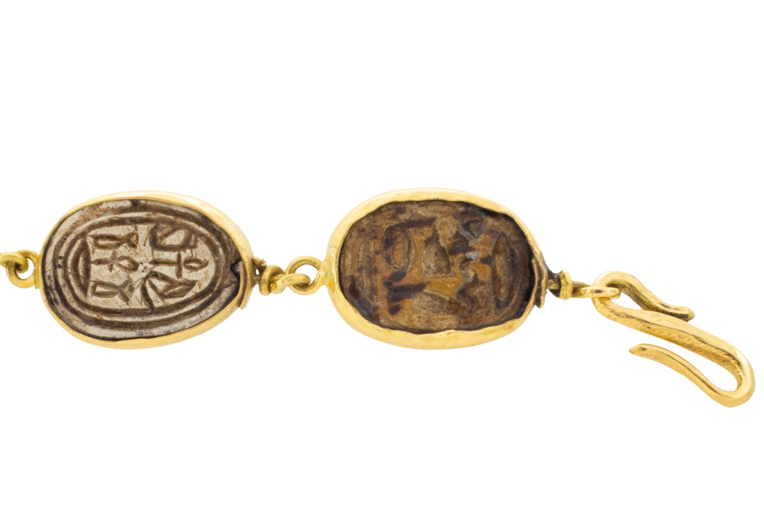 Scarab beetle bracelet in 18 carat gold