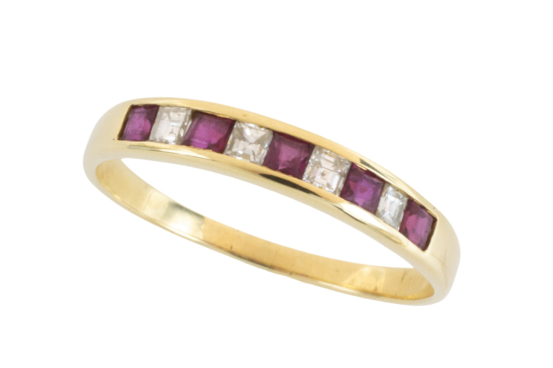 Ruby and princess cut diamond ring in 18 carat gold-vintage rings-The Antique Ring Shop