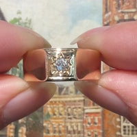 Diamond gypsy ring from 1926