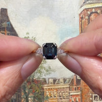 Vintage saffier en diamanten ring van 18 karaat goud