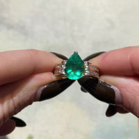 Colombian emerald and diamond ring in 18 carat gold