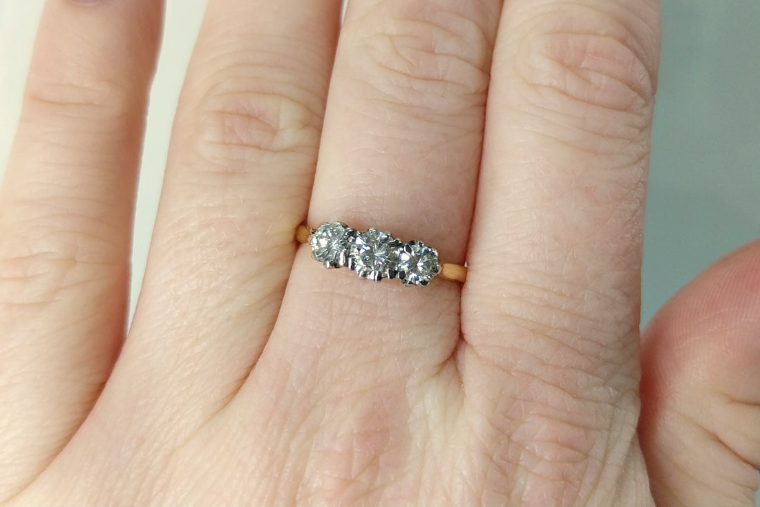 A vintage three stone ring in 18 carat gold-Vintage Rings-The Antique Ring Shop