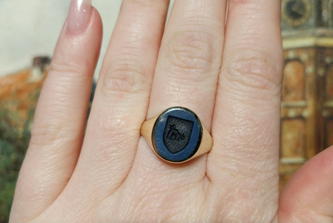 Vintage signet ring with intaglio-gents rings-The Antique Ring Shop