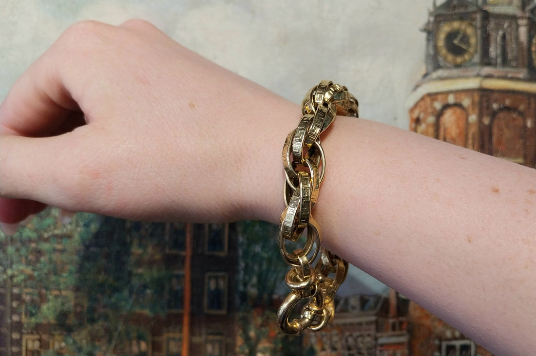 Triple link interlocking gold bracelet-Bracelets-The Antique Ring Shop