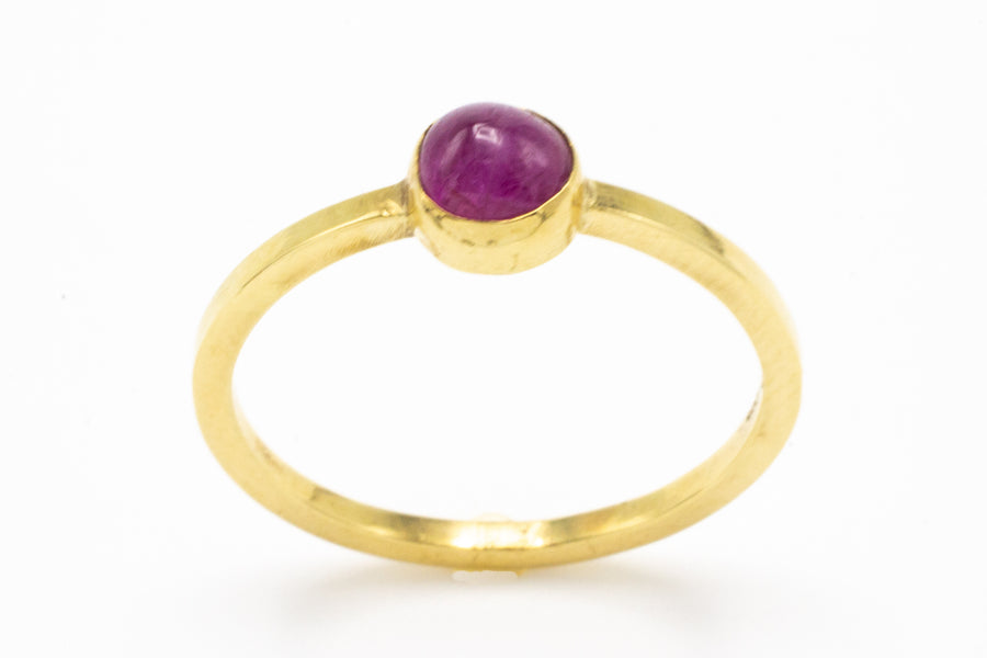 Cabochon ruby solitaire ring in 14 carat gold.-Vintage & retro rings-The Antique Ring Shop