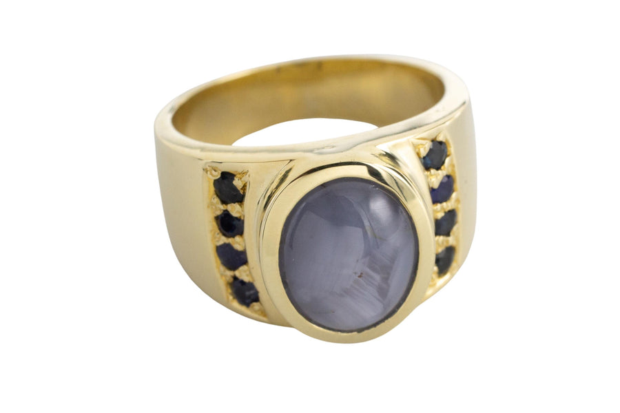 Star sapphire ring in 14 carat gold-Vintage & retro rings-The Antique Ring Shop